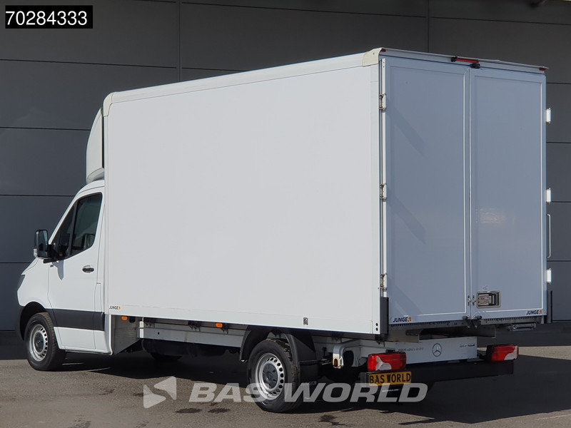 Mercedes-Benz Sprinter 317 CDI Automaat Bakwagen Achterdeuren Airco Camera Euro6 Meubelbak Koffer 21m3 Airco - Лекотоварен автомобил фургон: снимка 2 Mercedes-Benz Sprinter 317 CDI Automaat Bakwagen Achterdeuren Airco Camera Euro6 Meubelbak Koffer 21m3 Airco - Лекотоварен автомобил фургон: снимка 2