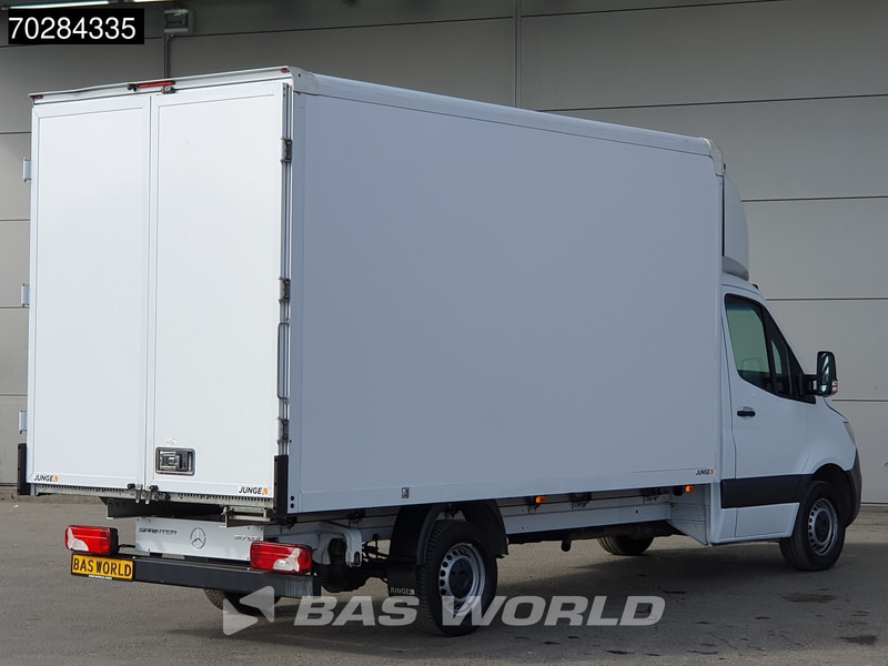 Mercedes-Benz Sprinter 317 CDI Automaat Bakwagen Achterdeuren Airco Camera Euro6 Meubelbak Koffer 21m3 Airco - Лекотоварен автомобил фургон: снимка 5 Mercedes-Benz Sprinter 317 CDI Automaat Bakwagen Achterdeuren Airco Camera Euro6 Meubelbak Koffer 21m3 Airco - Лекотоварен автомобил фургон: снимка 5