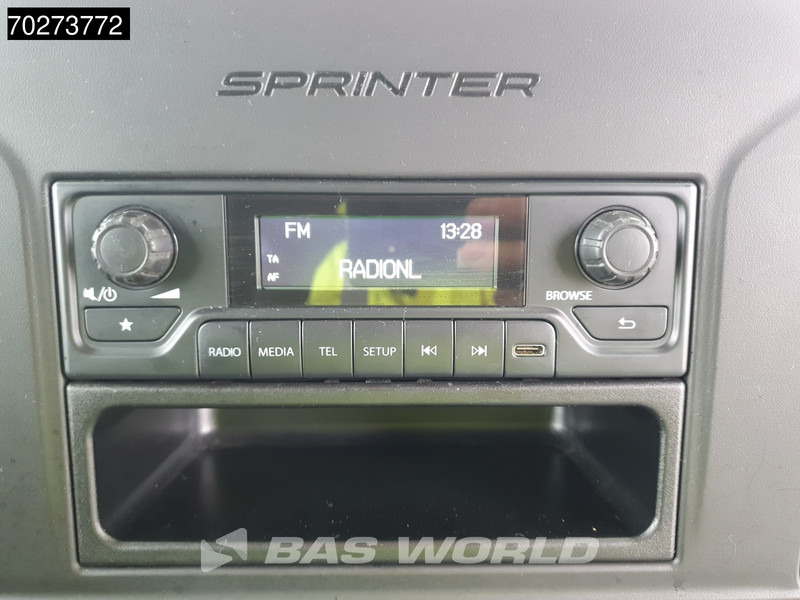 Лекотоварен автомобил фургон Mercedes-Benz Sprinter 317 CDI Automaat Bakwagen Laadklep Camera Airco Koffer Meubelbak 20m3 Airco: снимка 11