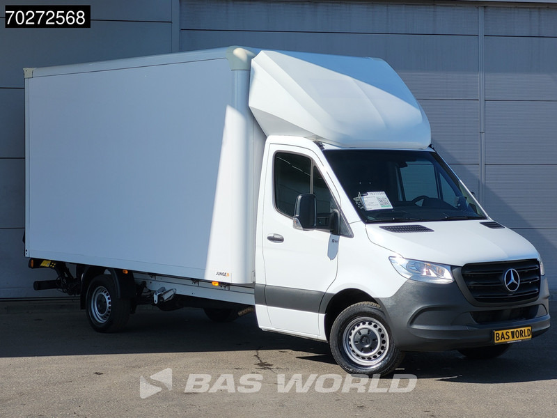 Mercedes-Benz Sprinter 317 CDI Automaat Bakwagen Laadklep Camera Airco Koffer Meubelbak 20m3 Airco - Лекотоварен автомобил фургон: снимка 2 Mercedes-Benz Sprinter 317 CDI Automaat Bakwagen Laadklep Camera Airco Koffer Meubelbak 20m3 Airco - Лекотоварен автомобил фургон: снимка 2