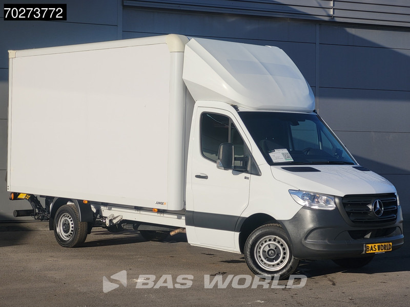 Mercedes-Benz Sprinter 317 CDI Automaat Bakwagen Laadklep Camera Airco Koffer Meubelbak 20m3 Airco - Лекотоварен автомобил фургон: снимка 2 Mercedes-Benz Sprinter 317 CDI Automaat Bakwagen Laadklep Camera Airco Koffer Meubelbak 20m3 Airco - Лекотоварен автомобил фургон: снимка 2