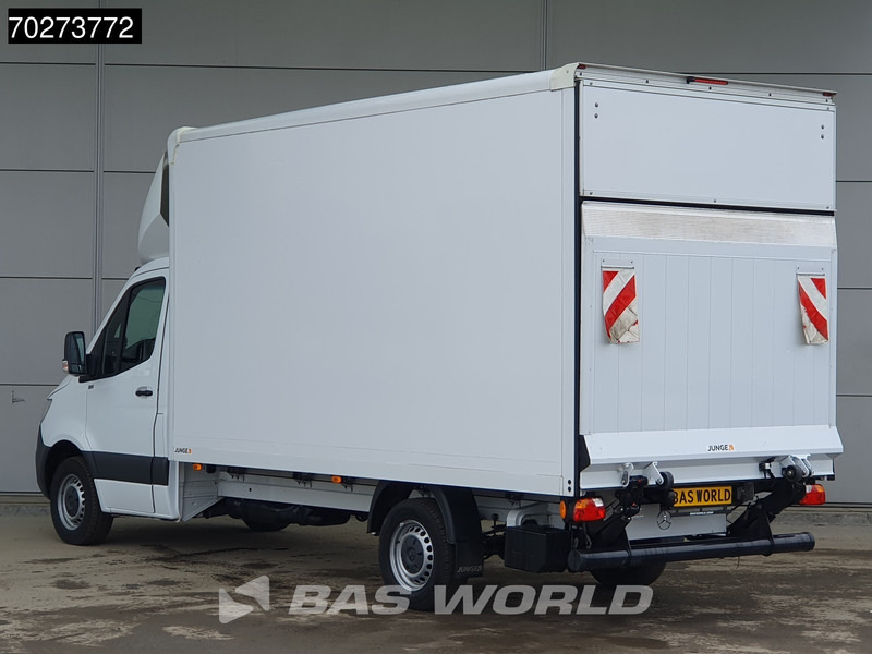 Mercedes-Benz Sprinter 317 CDI Automaat Bakwagen Laadklep Camera Airco Koffer Meubelbak 20m3 Airco - Лекотоварен автомобил фургон: снимка 2 Mercedes-Benz Sprinter 317 CDI Automaat Bakwagen Laadklep Camera Airco Koffer Meubelbak 20m3 Airco - Лекотоварен автомобил фургон: снимка 2