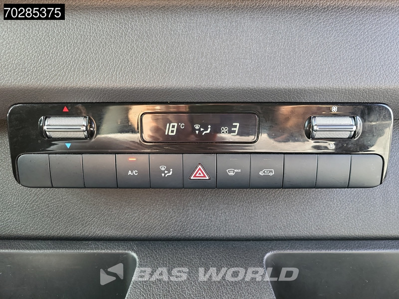 Товарен бус Mercedes-Benz Sprinter 317 CDI Automaat L2H2 170PK Airco Camera MBUX Euro6 L2 12m3 Airco: снимка 16