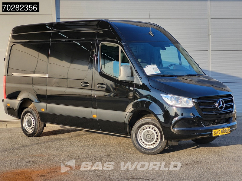 Mercedes-Benz Sprinter 317 CDI Automaat L2H2 170PK Airco Camera MBUX Euro6 L2 12m3 Airco - Товарен бус: снимка 3 Mercedes-Benz Sprinter 317 CDI Automaat L2H2 170PK Airco Camera MBUX Euro6 L2 12m3 Airco - Товарен бус: снимка 3