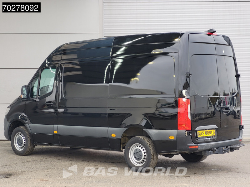 Mercedes-Benz Sprinter 317 CDI Automaat L2H2 3500KG Trekhaak 170PK Airco Camera MBUX CarPlay Euro6 L2 10m3 Airco Trekhaak - Товарен бус: снимка 2 Mercedes-Benz Sprinter 317 CDI Automaat L2H2 3500KG Trekhaak 170PK Airco Camera MBUX CarPlay Euro6 L2 10m3 Airco Trekhaak - Товарен бус: снимка 2