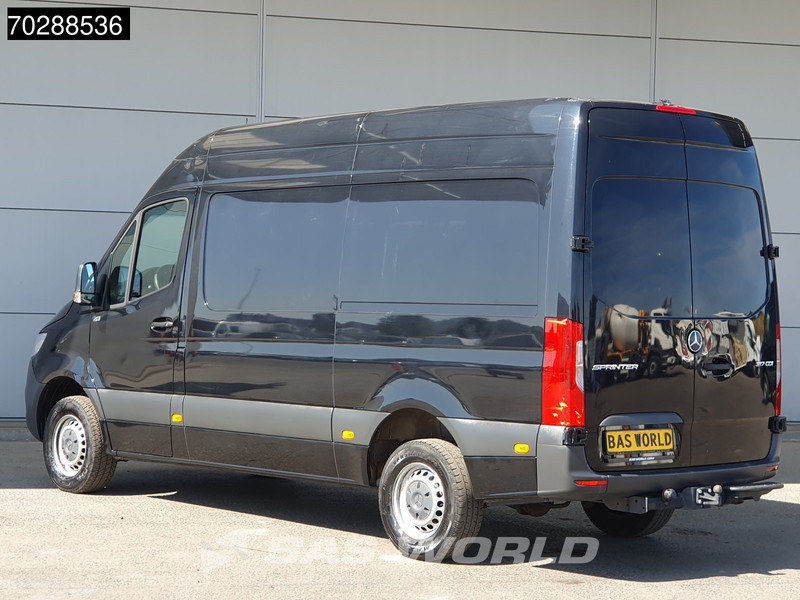 Mercedes-Benz Sprinter 317 CDI Automaat L2H2 3500KG Trekhaak Airco Camera MBUX CarPlay Euro6 L2 12m3 Airco Trekhaak - Товарен бус: снимка 2 Mercedes-Benz Sprinter 317 CDI Automaat L2H2 3500KG Trekhaak Airco Camera MBUX CarPlay Euro6 L2 12m3 Airco Trekhaak - Товарен бус: снимка 2