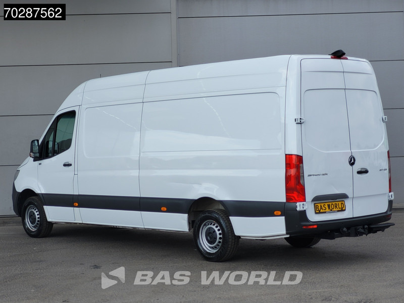 Mercedes-Benz Sprinter 317 CDI Automaat L3H2 3500KG 170PK Airco Cruise Camera Parkeersensoren MBUX CarPlay Euro6 L3 16m3 Airco Trekhaak - Товарен бус: снимка 2 Mercedes-Benz Sprinter 317 CDI Automaat L3H2 3500KG 170PK Airco Cruise Camera Parkeersensoren MBUX CarPlay Euro6 L3 16m3 Airco Trekhaak - Товарен бус: снимка 2