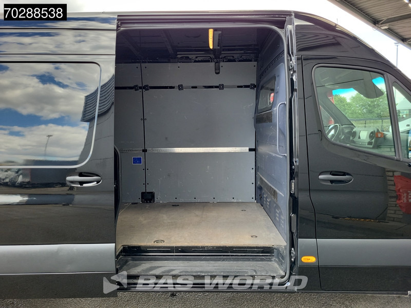 Mercedes-Benz Sprinter 317 CDI Automaat L3H2 Airco Camera MBUX CarPlay Euro6 L3 15m3 Airco - Товарен бус: снимка 3 Mercedes-Benz Sprinter 317 CDI Automaat L3H2 Airco Camera MBUX CarPlay Euro6 L3 15m3 Airco - Товарен бус: снимка 3