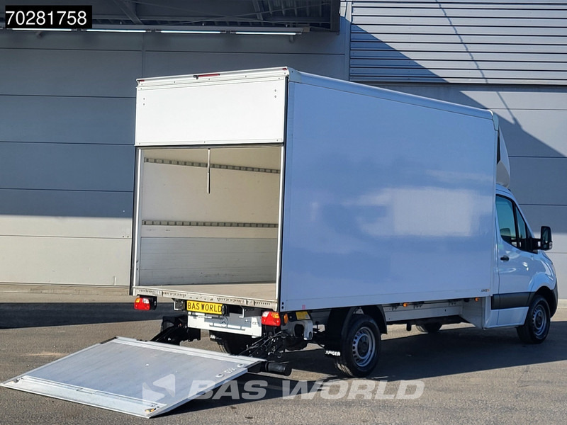 Mercedes-Benz Sprinter 317 CDI Automaat Laadklep Bakwagen Airco Camera Euro6 Meubelbak Koffer Airco - Лекотоварен автомобил фургон: снимка 3 Mercedes-Benz Sprinter 317 CDI Automaat Laadklep Bakwagen Airco Camera Euro6 Meubelbak Koffer Airco - Лекотоварен автомобил фургон: снимка 3