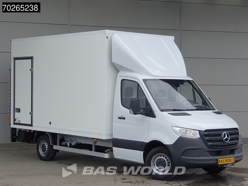 Mercedes-Benz Sprinter 317 CDI Automaat Laadklep Zijdeur Bakwagen Navi Airco Cruise MBUX Euro6 Meubelbak Koffer 21m3 Airco Cruise control - Лекотоварен автомобил фургон: снимка 5 Mercedes-Benz Sprinter 317 CDI Automaat Laadklep Zijdeur Bakwagen Navi Airco Cruise MBUX Euro6 Meubelbak Koffer 21m3 Airco Cruise control - Лекотоварен автомобил фургон: снимка 5
