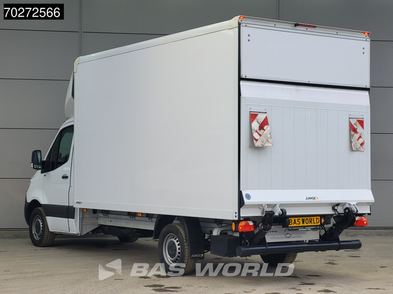 Mercedes-Benz Sprinter 317 CDI Bakwagen Automaat Laadklep Camera Meubelbak Koffer LBW 20m3 Airco - Лекотоварен автомобил фургон: снимка 2 Mercedes-Benz Sprinter 317 CDI Bakwagen Automaat Laadklep Camera Meubelbak Koffer LBW 20m3 Airco - Лекотоварен автомобил фургон: снимка 2
