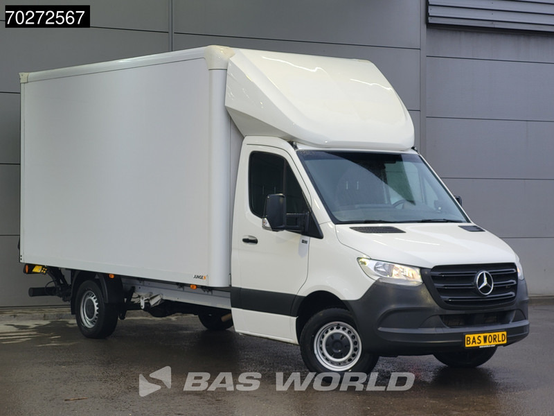 Mercedes-Benz Sprinter 317 CDI Bakwagen Automaat Laadklep Camera Meubelbak Koffer LBW 20m3 Airco - Лекотоварен автомобил фургон: снимка 5 Mercedes-Benz Sprinter 317 CDI Bakwagen Automaat Laadklep Camera Meubelbak Koffer LBW 20m3 Airco - Лекотоварен автомобил фургон: снимка 5