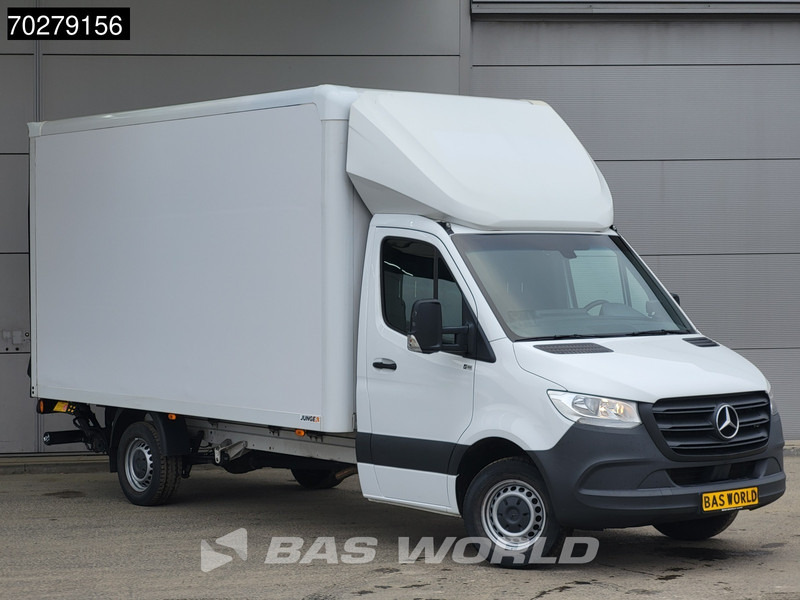 Mercedes-Benz Sprinter 317 CDI Bakwagen Automaat Laadklep Camera Meubelbak Koffer LBW 21m3 Airco - Лекотоварен автомобил фургон: снимка 2 Mercedes-Benz Sprinter 317 CDI Bakwagen Automaat Laadklep Camera Meubelbak Koffer LBW 21m3 Airco - Лекотоварен автомобил фургон: снимка 2