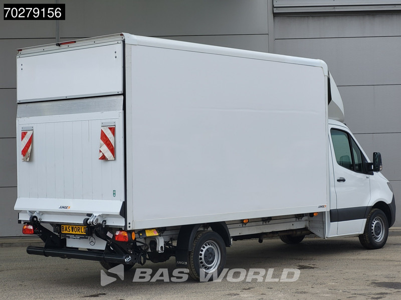 Mercedes-Benz Sprinter 317 CDI Bakwagen Automaat Laadklep Camera Meubelbak Koffer LBW 21m3 Airco - Лекотоварен автомобил фургон: снимка 5 Mercedes-Benz Sprinter 317 CDI Bakwagen Automaat Laadklep Camera Meubelbak Koffer LBW 21m3 Airco - Лекотоварен автомобил фургон: снимка 5