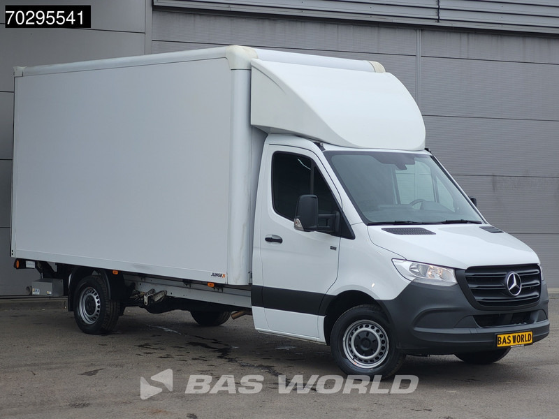 Mercedes-Benz Sprinter 317 CDI Laadklep Automaat Bakwagen 170PK Airco Camera Euro6 Meubelbak Koffer 21m3 Airco - Лекотоварен автомобил фургон: снимка 5 Mercedes-Benz Sprinter 317 CDI Laadklep Automaat Bakwagen 170PK Airco Camera Euro6 Meubelbak Koffer 21m3 Airco - Лекотоварен автомобил фургон: снимка 5