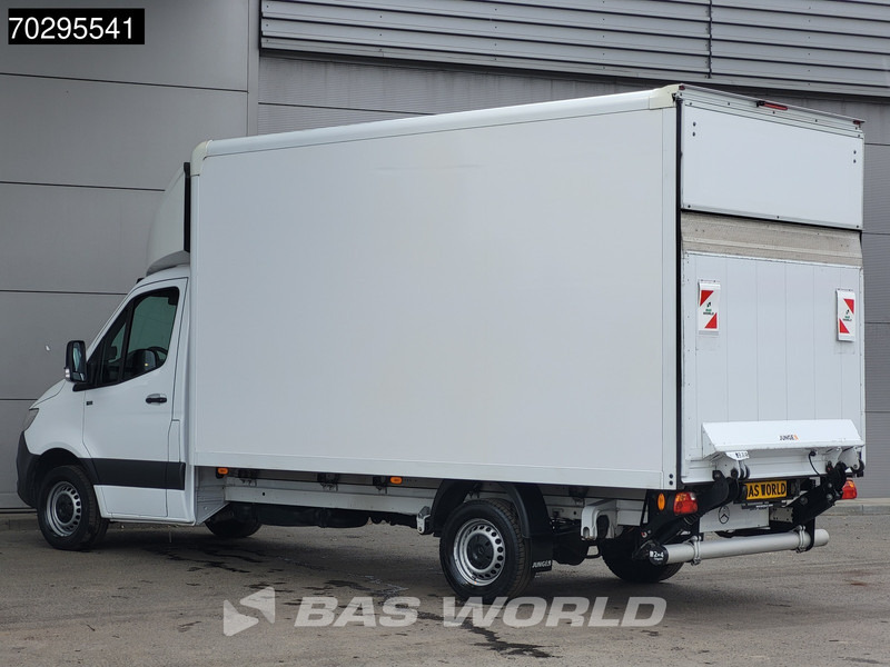 Mercedes-Benz Sprinter 317 CDI Laadklep Automaat Bakwagen 170PK Airco Camera Euro6 Meubelbak Koffer 21m3 Airco - Лекотоварен автомобил фургон: снимка 2 Mercedes-Benz Sprinter 317 CDI Laadklep Automaat Bakwagen 170PK Airco Camera Euro6 Meubelbak Koffer 21m3 Airco - Лекотоварен автомобил фургон: снимка 2