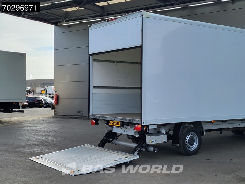 Mercedes-Benz Sprinter 317 CDI Laadklep Automaat Bakwagen 170PK Airco Camera Euro6 Meubelbak Koffer Airco - Лекотоварен автомобил фургон: снимка 3 Mercedes-Benz Sprinter 317 CDI Laadklep Automaat Bakwagen 170PK Airco Camera Euro6 Meubelbak Koffer Airco - Лекотоварен автомобил фургон: снимка 3