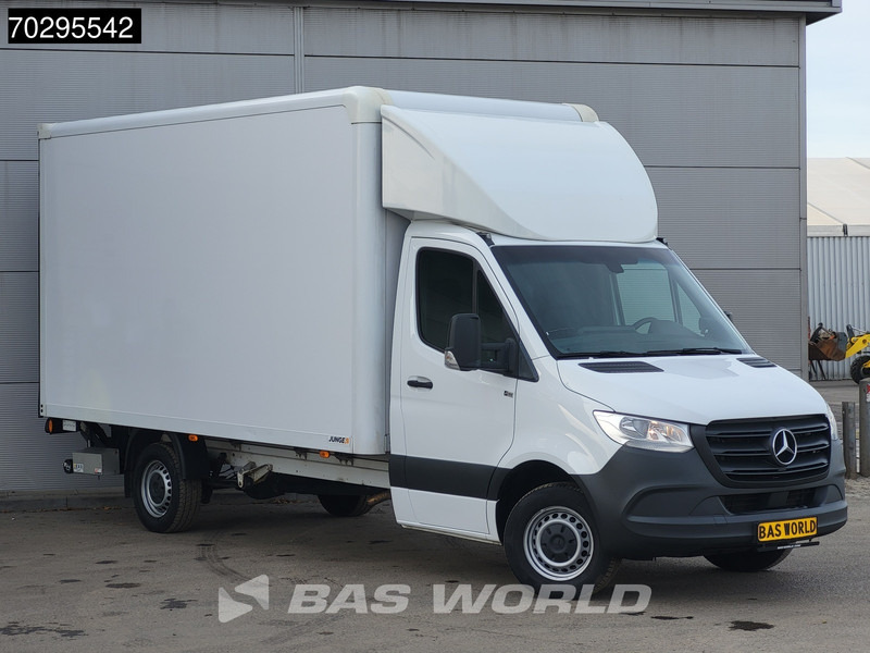Mercedes-Benz Sprinter 317 CDI Laadklep Automaat Bakwagen 170PK Airco Euro6 Meubelbak Koffer 21m3 Airco - Лекотоварен автомобил фургон: снимка 5 Mercedes-Benz Sprinter 317 CDI Laadklep Automaat Bakwagen 170PK Airco Euro6 Meubelbak Koffer 21m3 Airco - Лекотоварен автомобил фургон: снимка 5