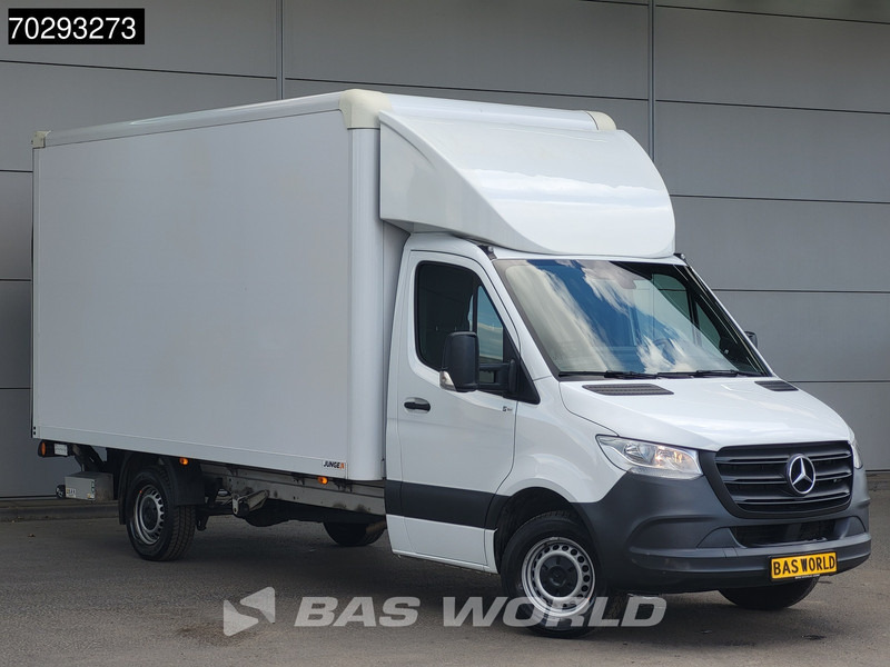 Mercedes-Benz Sprinter 317 CDI Laadklep Automaat Bakwagen Airco Camera Euro6 Meubelbak Koffer 21m3 Airco - Лекотоварен автомобил фургон: снимка 5 Mercedes-Benz Sprinter 317 CDI Laadklep Automaat Bakwagen Airco Camera Euro6 Meubelbak Koffer 21m3 Airco - Лекотоварен автомобил фургон: снимка 5