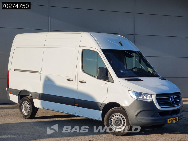 Mercedes-Benz Sprinter 319 CDI 3.0L Automaat 190PK V6 Navi ACC Trekhaak Camera L2 11m3 Airco Trekhaak - Товарен бус: снимка 3 Mercedes-Benz Sprinter 319 CDI 3.0L Automaat 190PK V6 Navi ACC Trekhaak Camera L2 11m3 Airco Trekhaak - Товарен бус: снимка 3