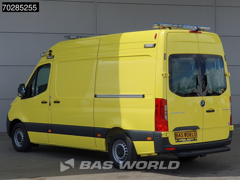 Mercedes-Benz Sprinter 319 CDI Automaat Nieuw! Complete Ambulance Ziekenwagen Rettungswagen Krankenwagen 11m3 Airco Cruise control - Линейка: снимка 2 Mercedes-Benz Sprinter 319 CDI Automaat Nieuw! Complete Ambulance Ziekenwagen Rettungswagen Krankenwagen 11m3 Airco Cruise control - Линейка: снимка 2