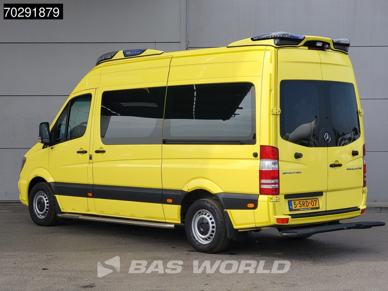 Mercedes-Benz Sprinter 319 CDI Marge! 3.0L V6 Automaat 2x Schuifdeur Airco Cruise Euro6 Krankenwagen Rettungswagen 8m3 Airco Cruise control - Линейка: снимка 2 Mercedes-Benz Sprinter 319 CDI Marge! 3.0L V6 Automaat 2x Schuifdeur Airco Cruise Euro6 Krankenwagen Rettungswagen 8m3 Airco Cruise control - Линейка: снимка 2