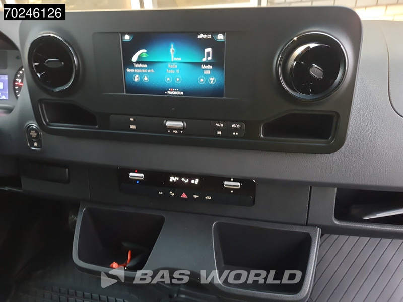 Нови Лекотоварен автомобил фургон Mercedes-Benz Sprinter 515 CDI Automaat 1000kg Laadklep Zijdeur Dubbellucht Bakwagen MBUX Airco Cruise MBUX Koffer Meubelbak 21m3 Airco Cruise control: снимка 12