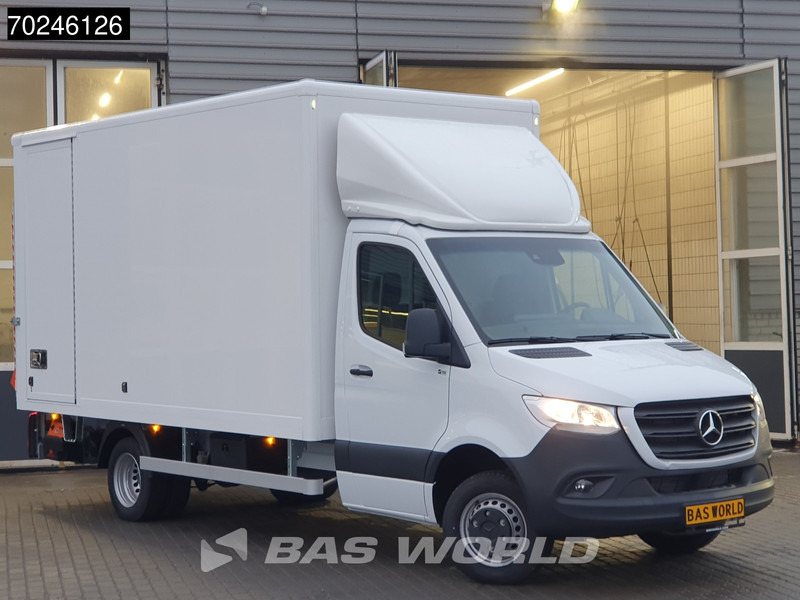Нови Лекотоварен автомобил фургон Mercedes-Benz Sprinter 515 CDI Automaat 1000kg Laadklep Zijdeur Dubbellucht Bakwagen MBUX Airco Cruise MBUX Koffer Meubelbak 21m3 Airco Cruise control: снимка 8