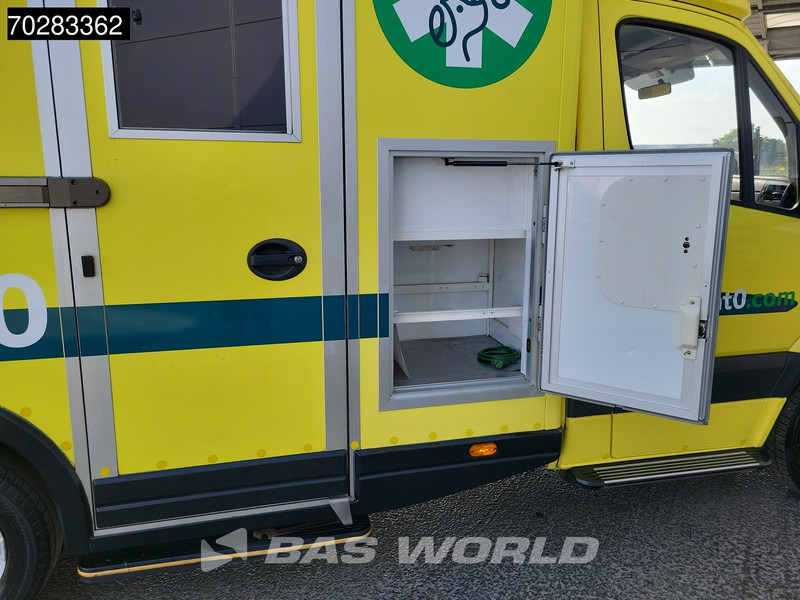 Линейка Mercedes-Benz Sprinter 519 CDI MARGE! 3.0L V6 Automaat 190PK Ambulance Trekhaak Airco Cruise APK 02-2026 Euro6 Rettungswagen Krankenwagen 13m3 Airco Tr: снимка 8