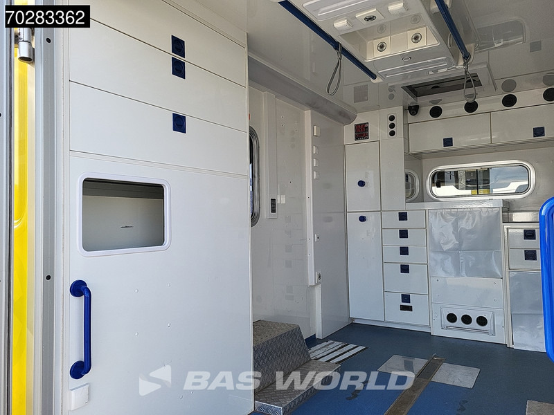 Линейка Mercedes-Benz Sprinter 519 CDI MARGE! 3.0L V6 Automaat 190PK Ambulance Trekhaak Airco Cruise APK 02-2026 Euro6 Rettungswagen Krankenwagen 13m3 Airco Tr: снимка 12
