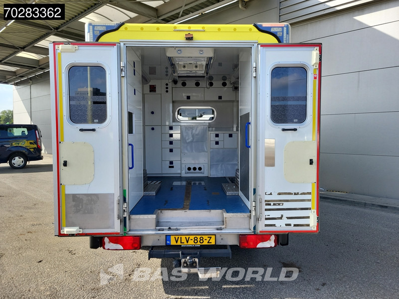 Mercedes-Benz Sprinter 519 CDI MARGE! 3.0L V6 Automaat 190PK Ambulance Trekhaak Airco Cruise APK 02-2026 Euro6 Rettungswagen Krankenwagen 13m3 Airco Tr - Линейка: снимка 3 Mercedes-Benz Sprinter 519 CDI MARGE! 3.0L V6 Automaat 190PK Ambulance Trekhaak Airco Cruise APK 02-2026 Euro6 Rettungswagen Krankenwagen 13m3 Airco Tr - Линейка: снимка 3
