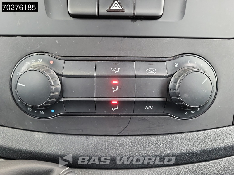 Малък ван Mercedes-Benz Vito 111 Dubbel Cabine L2H1 Navi Trekhaak Airco Camera Parkeersensoren L2 Doka Mixto 6m3 Airco Dubbel cabine Trekhaak: снимка 16