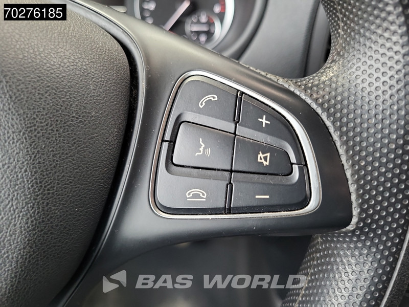 Малък ван Mercedes-Benz Vito 111 Dubbel Cabine L2H1 Navi Trekhaak Airco Camera Parkeersensoren L2 Doka Mixto 6m3 Airco Dubbel cabine Trekhaak: снимка 20