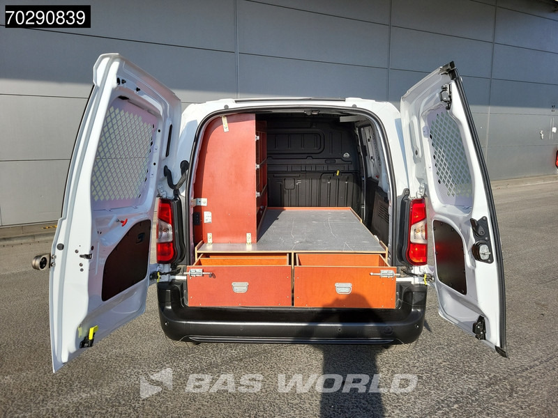 Opel Combo 110PK L1H1 Benzine Emissievrije Euro6 Automaat Navi Airco Cruise Parkeersensoren L1 3m3 Airco Cruise control - Малък ван: снимка 3 Opel Combo 110PK L1H1 Benzine Emissievrije Euro6 Automaat Navi Airco Cruise Parkeersensoren L1 3m3 Airco Cruise control - Малък ван: снимка 3