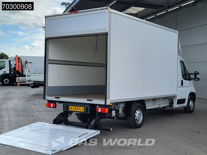 Opel Movano 140PK COMING SOON! Laadklep Bakwagen Airco Cruise Camera Euro6 Meubelbak Koffer 18m3 Airco Cruise control - Лекотоварен автомобил фургон: снимка 3 Opel Movano 140PK COMING SOON! Laadklep Bakwagen Airco Cruise Camera Euro6 Meubelbak Koffer 18m3 Airco Cruise control - Лекотоварен автомобил фургон: снимка 3