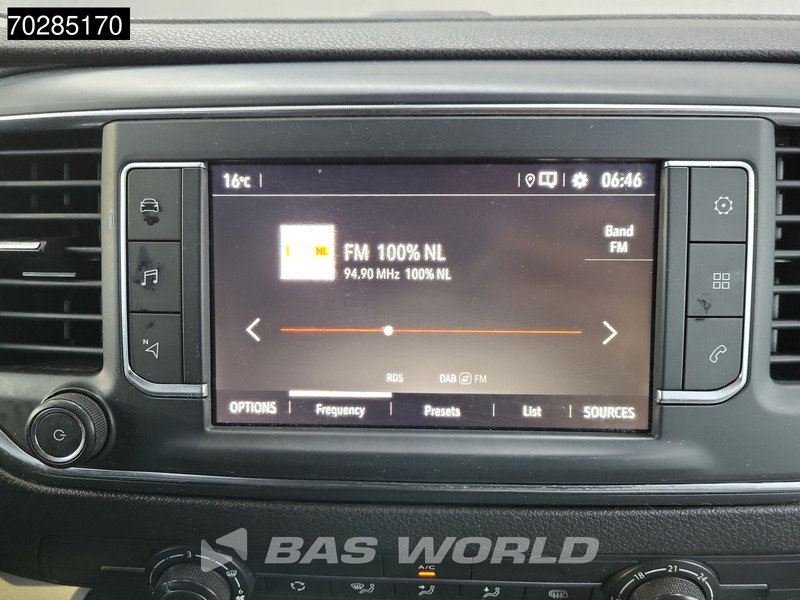 Малък ван Opel Vivaro 122pk Dubbel Cabine L2H1 Navi Trekhaak Airco Cruise Camera Parkeersensoren Euro6 DC Doka Mixto 4m3 Airco Trekhaak Cruise control: снимка 18