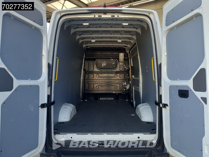 Товарен бус, Електрически бус Volkswagen Crafter 136pk Elektrisch WLTP 115KM Automaat L3H3 Navi LED Airco Cruise Camera Parkeersensoren L2H2 11m3 Airco Cruise control: снимка 6