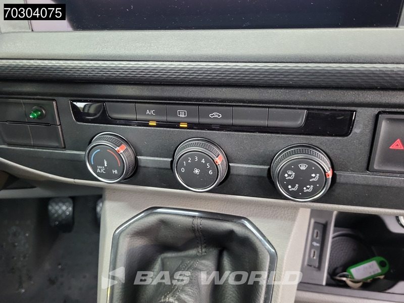 Малък ван Volkswagen Transporter 110PK Dubbel Cabine L2H1 Trekhaak Airco Cruise Imperiaal APK 10-2026 Euro6 L2 Airco Trekhaak Cruise control: снимка 17 Малък ван Volkswagen Transporter 110PK Dubbel Cabine L2H1 Trekhaak Airco Cruise Imperiaal APK 10-2026 Euro6 L2 Airco Trekhaak Cruise control: снимка 17
