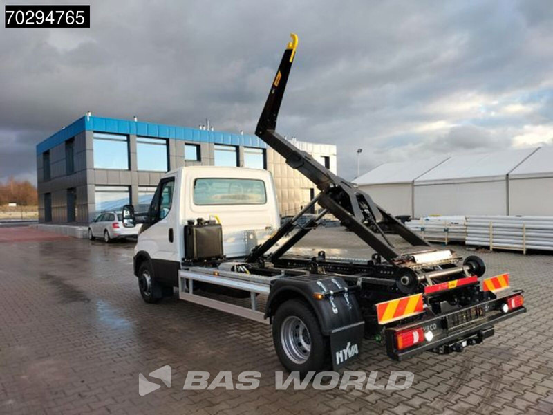 Iveco Daily 70C18 5 Tonnes Hooklift Euro 6 A/C - Бус самосвал: снимка 2 Iveco Daily 70C18 5 Tonnes Hooklift Euro 6 A/C - Бус самосвал: снимка 2