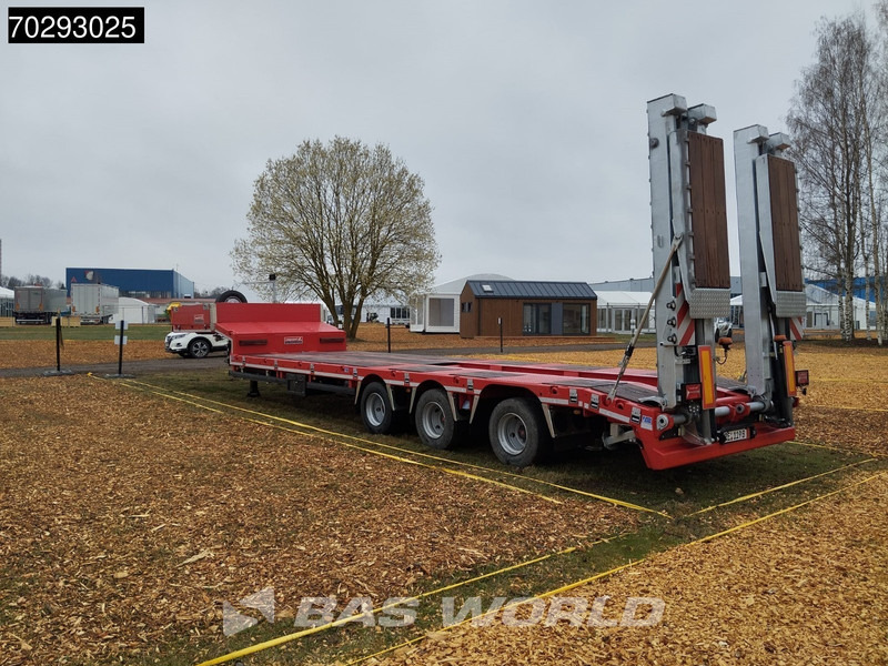 Langendorf ST-3 3 axles Lift+Steering Axle RAMPS SAF - Нискорамна площадка полуремарке: снимка 2 Langendorf ST-3 3 axles Lift+Steering Axle RAMPS SAF - Нискорамна площадка полуремарке: снимка 2