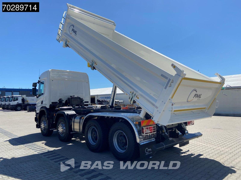 Scania P420 8X4 NEW! 13,5m3 3-way tipper Hardox450 Steel Steelsuspension Euro 6 - Самосвал камион: снимка 2 Scania P420 8X4 NEW! 13,5m3 3-way tipper Hardox450 Steel Steelsuspension Euro 6 - Самосвал камион: снимка 2