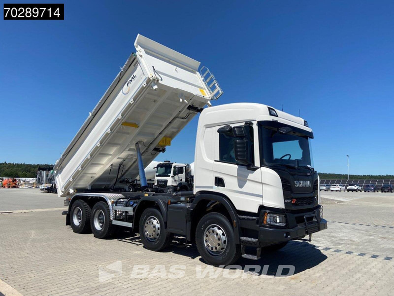 Scania P420 8X4 NEW! 13,5m3 3-way tipper Hardox450 Steel Steelsuspension Euro 6 - Самосвал камион: снимка 3 Scania P420 8X4 NEW! 13,5m3 3-way tipper Hardox450 Steel Steelsuspension Euro 6 - Самосвал камион: снимка 3