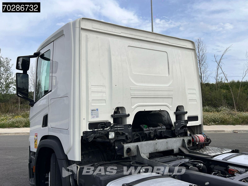 Влекач Scania P410 P 4X2 Retarder 2xTanks ACC Euro 6: снимка 11