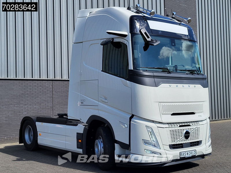 Volvo FH 500 4X2 NEW! Aero XL TC Retarder I-Parkcool 2x Tanks ACC - Влекач: снимка 3 Volvo FH 500 4X2 NEW! Aero XL TC Retarder I-Parkcool 2x Tanks ACC - Влекач: снимка 3