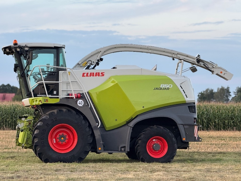 Claas Jaguar 850 Allrad + Kemper 360 PLUS - Силажокомбайн: снимка 3 Claas Jaguar 850 Allrad + Kemper 360 PLUS - Силажокомбайн: снимка 3