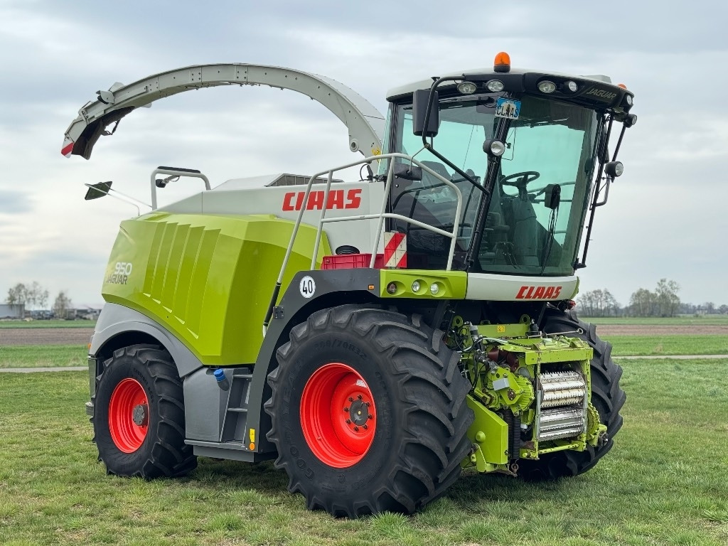 Claas Jaguar 950 Allrad - Силажокомбайн: снимка 2 Claas Jaguar 950 Allrad - Силажокомбайн: снимка 2