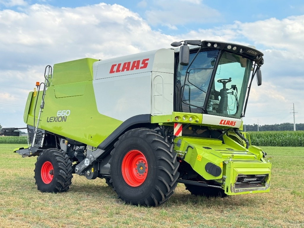 Claas Lexion 660 + claas vario 750 - Зърнокомбайн: снимка 1 Claas Lexion 660 + claas vario 750 - Зърнокомбайн: снимка 1