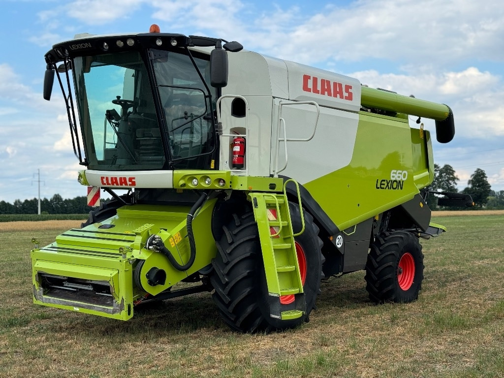 Claas Lexion 660 + claas vario 750 - Зърнокомбайн: снимка 2 Claas Lexion 660 + claas vario 750 - Зърнокомбайн: снимка 2