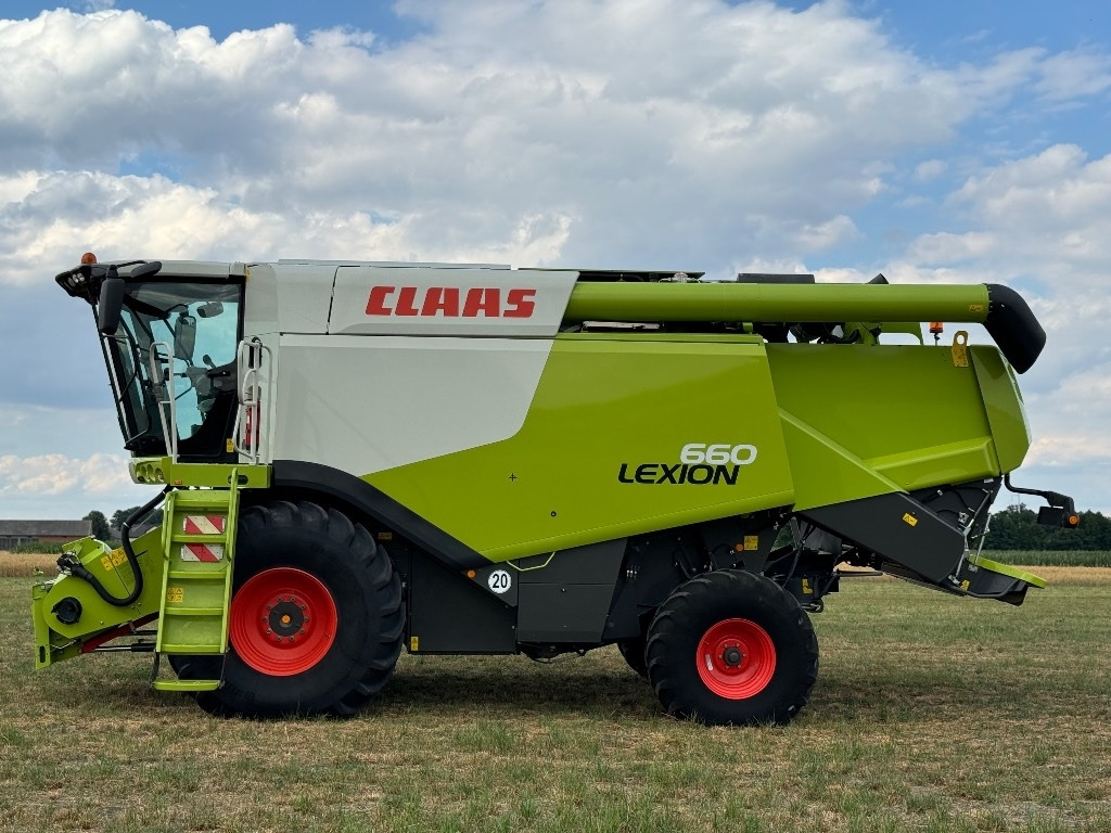 Claas Lexion 660 + claas vario 750 - Зърнокомбайн: снимка 3 Claas Lexion 660 + claas vario 750 - Зърнокомбайн: снимка 3