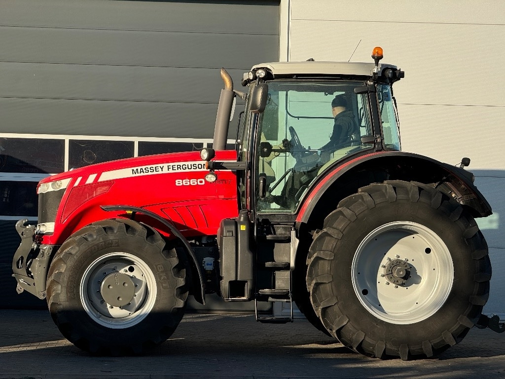 Massey Ferguson 8660 - Трактор: снимка 4 Massey Ferguson 8660 - Трактор: снимка 4